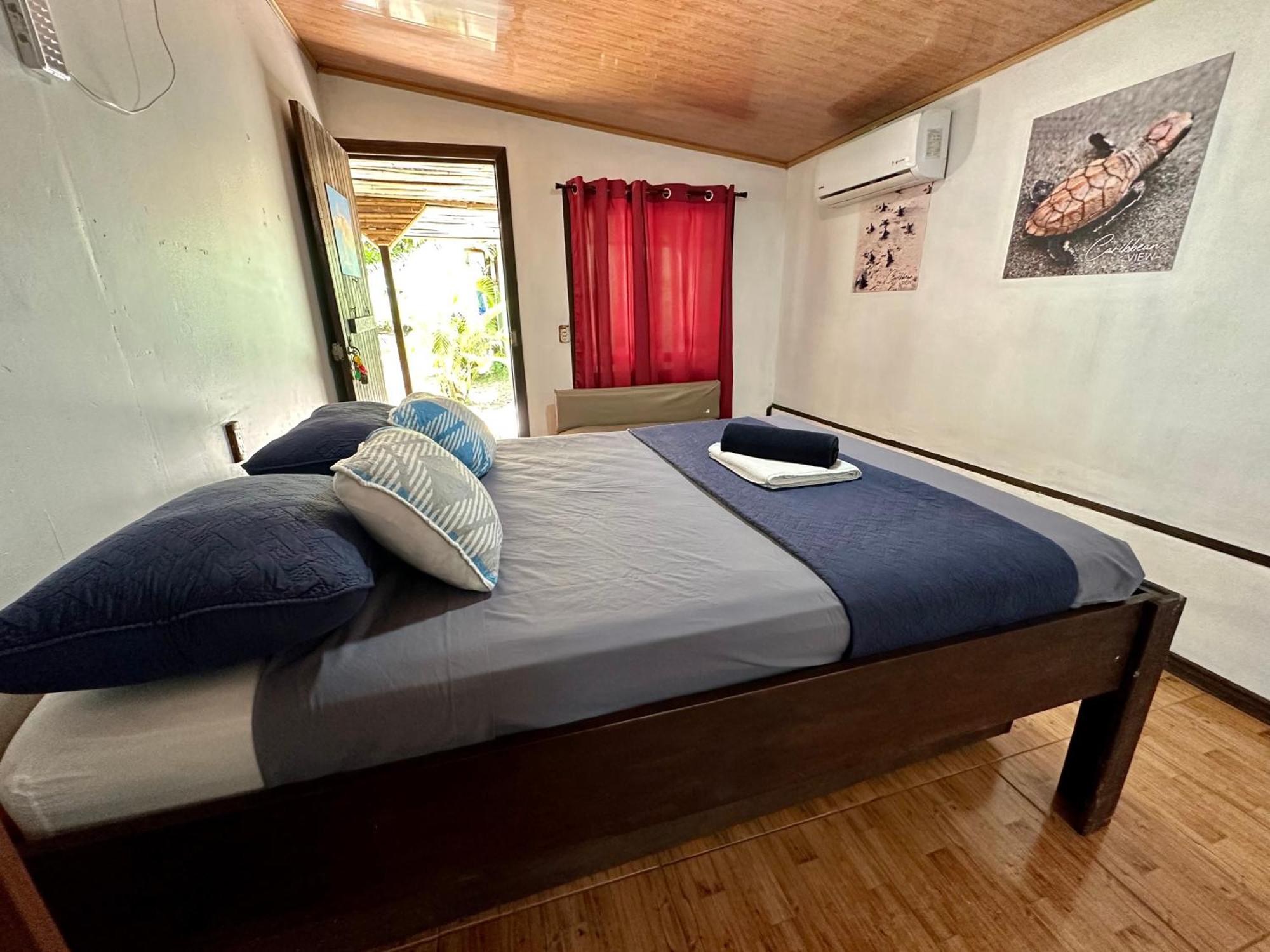 Caribbean View Apartment Tortuguero Bagian luar foto